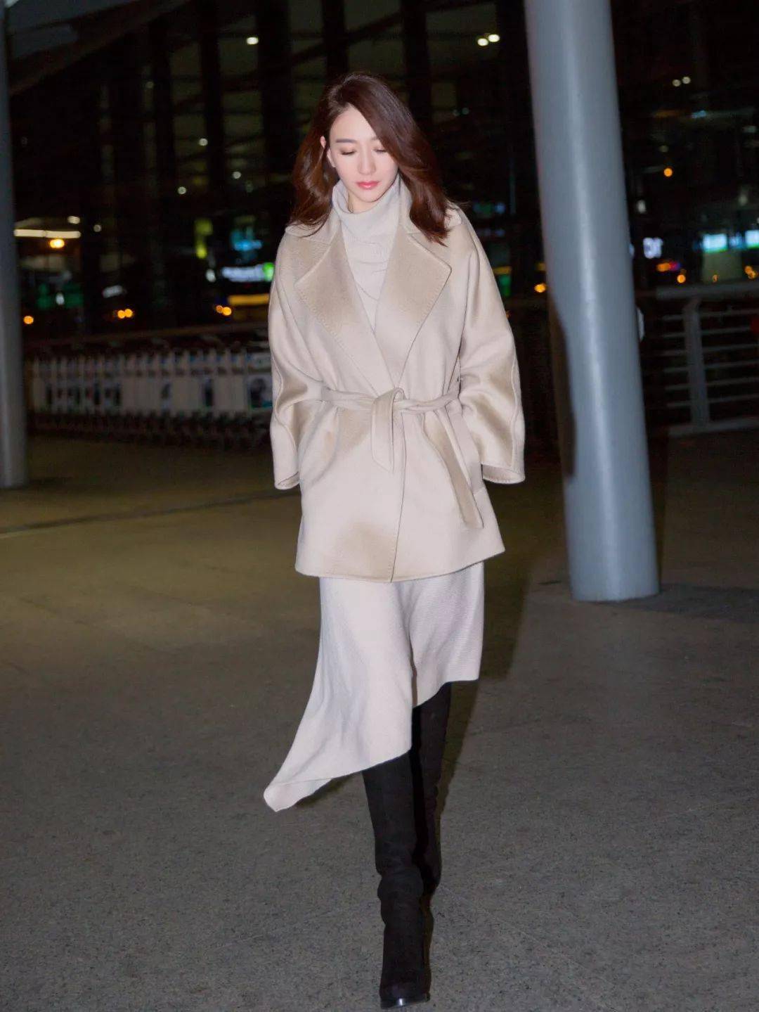 大衣+裙子,让你在冬天也可以美!美!美!