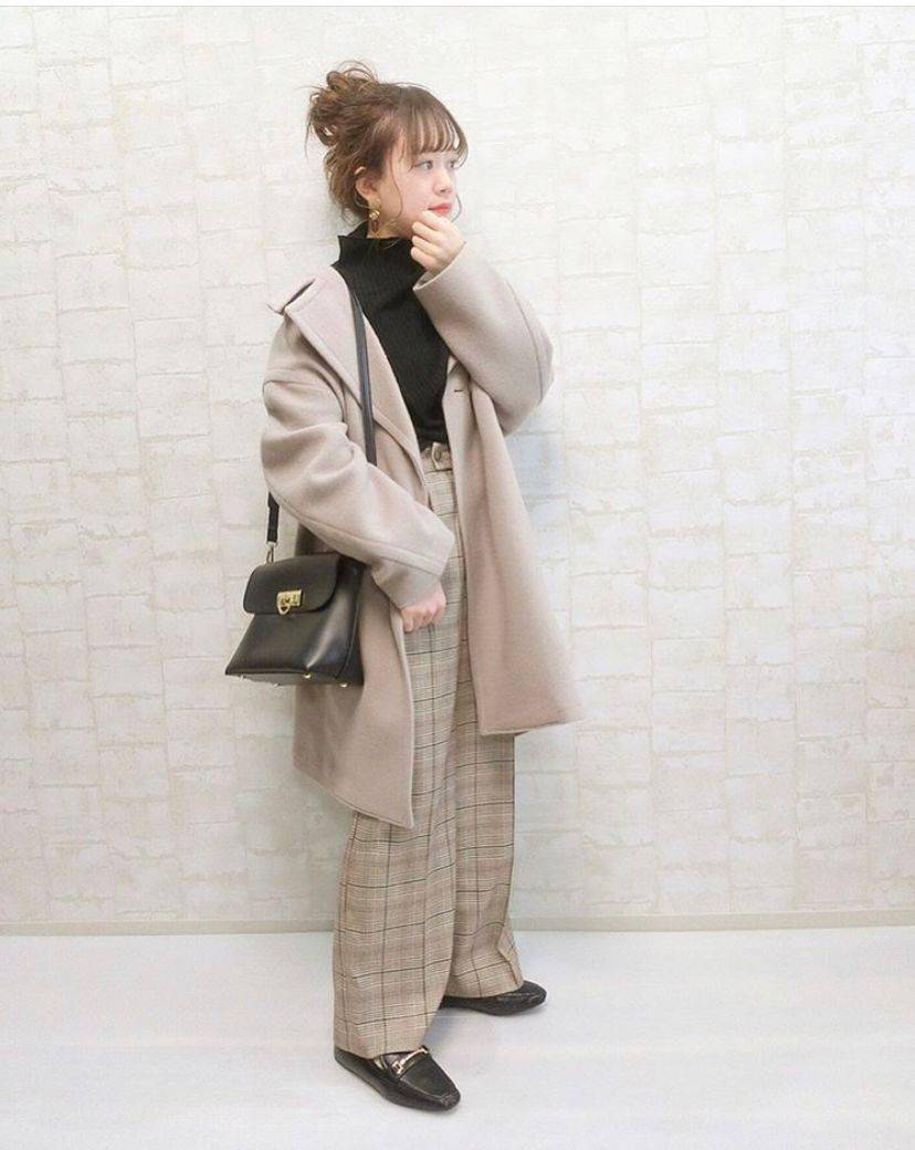 厚外套+高腰裤=冬季最火显高套路!