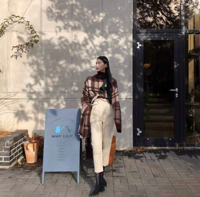 简单的几种搭配穿出高级精致感