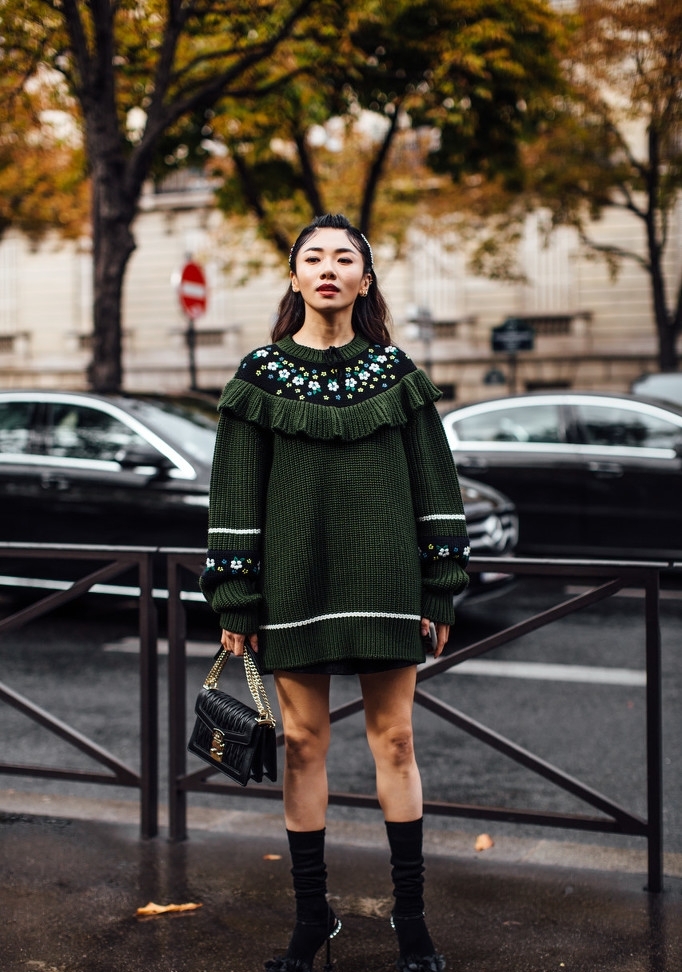 短款毛衣裙遮胯显瘦,梨形身材的福音