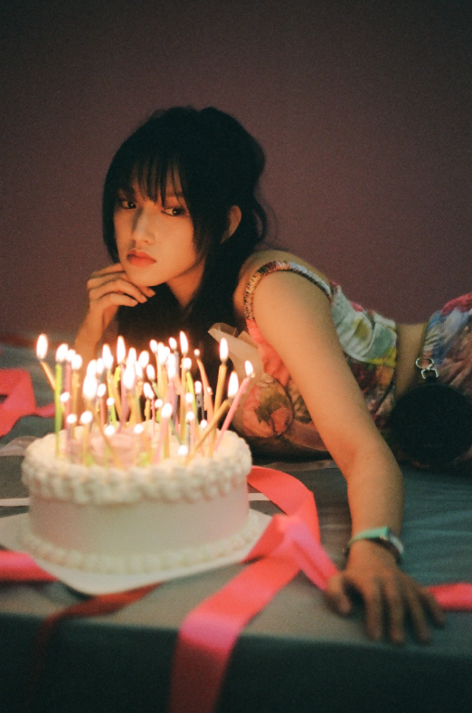 大家都穿的普通衣服却被程潇穿出了新穿法,不愧韩国出道