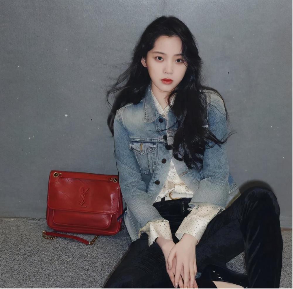 秋冬换新包?女明星人手一个的秋冬新季包包,太百搭了