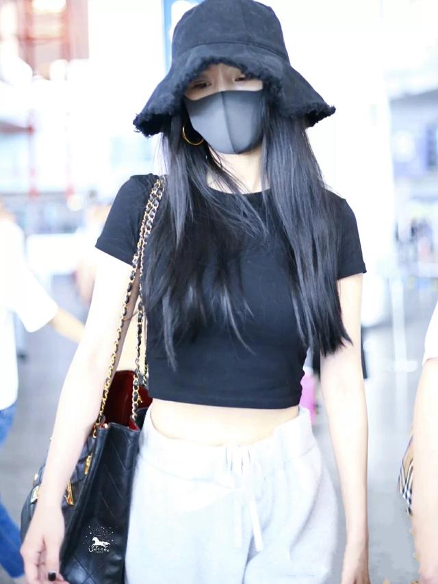 超火的8种心机穿搭来了,杨幂Lisa都在穿,学起来甜炸男朋友