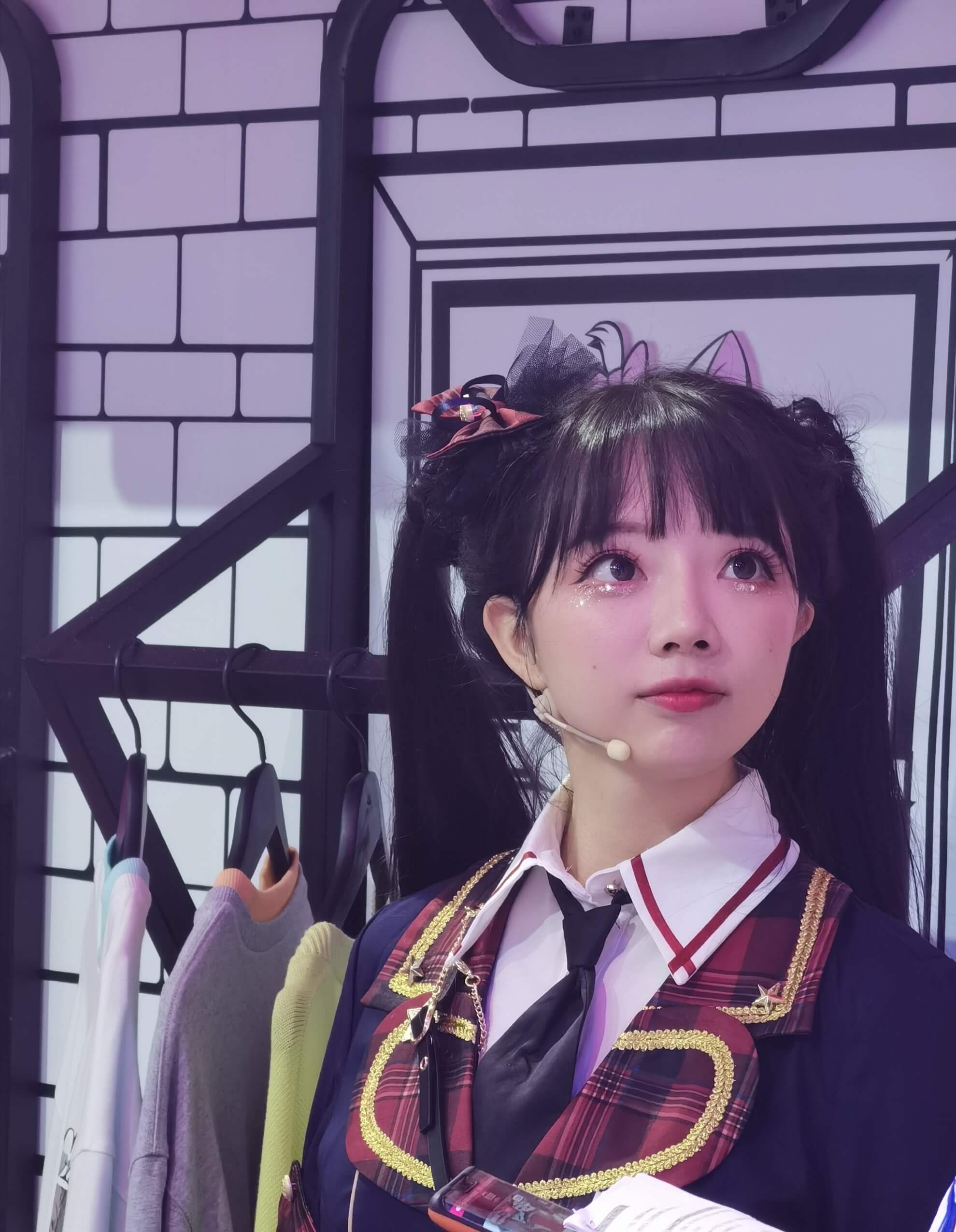 别再说王奕萌胖了，最新健身后照片曝光，瘦得锁骨都能养鱼了