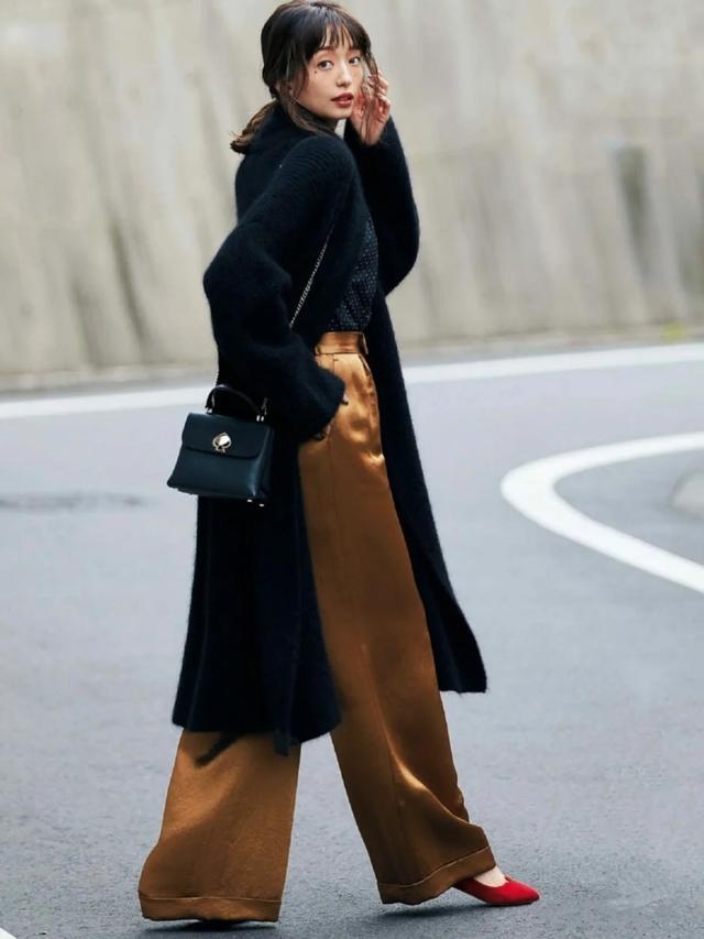 穿对裤子才够时尚,日本博主都爱这几款裤装,承包你的秋冬时尚