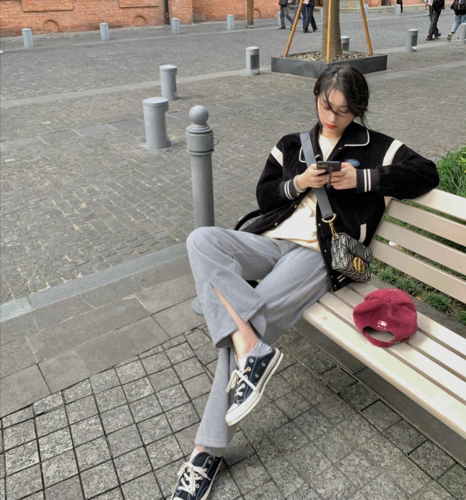 冬天试试这三款超火的“百搭鞋”,怎么搭配都好看