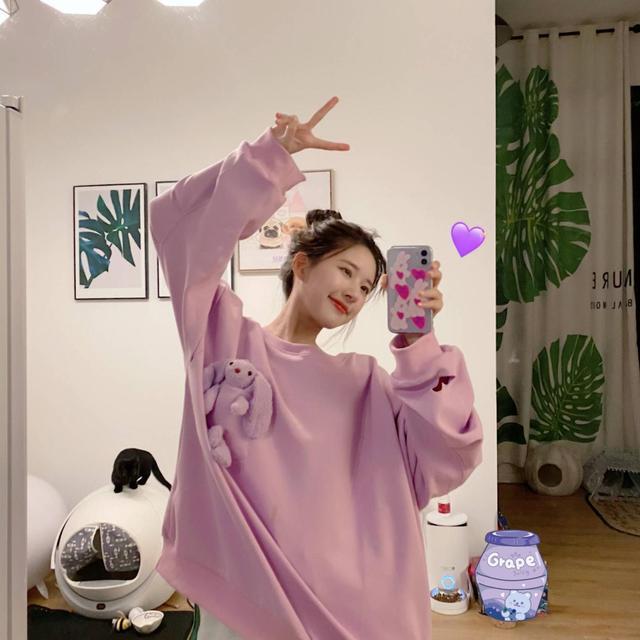 赵露思也是火出圈了,满脸胶原蛋白太甜了