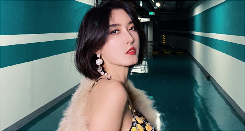 抖音聂小雨素颜很丑吗?P图太过变形了