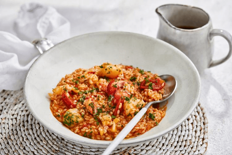 年末美食盛宴享不停，福维克美善品为您点亮圣诞欢聚时刻