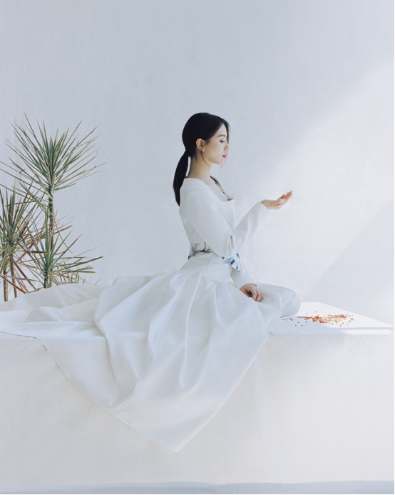 刘诗诗随便穿一身衣服都有贵族的感觉,骨子里自带柔情