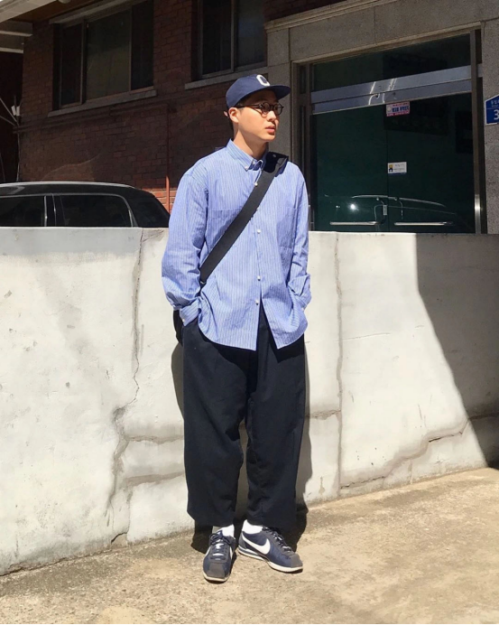 2021你还在背百搭小黑包吗?入手RAPPER们同款包包,潮流个性又有范