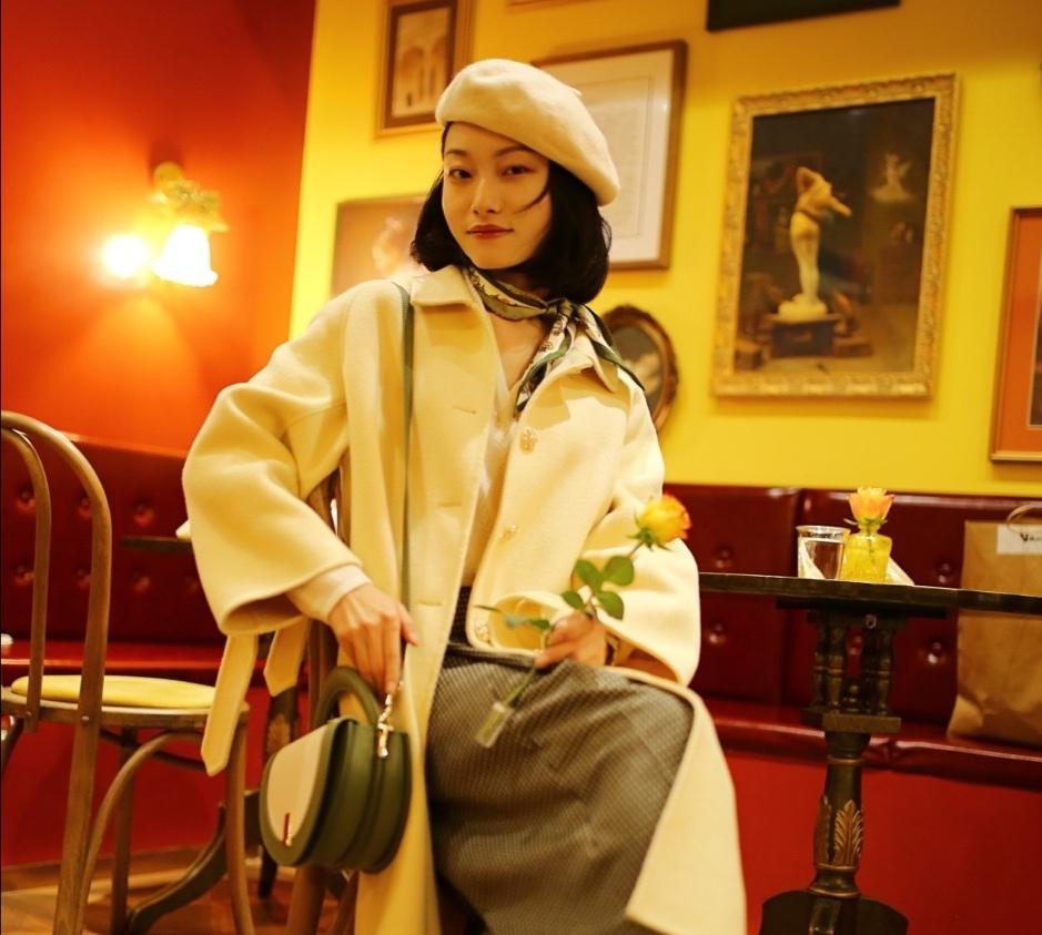 脸大的女生怎样打扮自己?这三种修饰脸型的技巧实用还显脸小