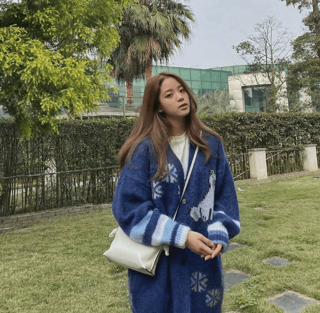 欧阳娜娜、杨幂、虞书欣撞衫,谁时尚感更强一目了然