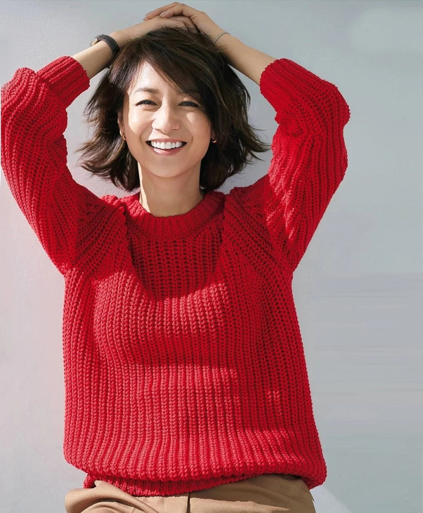 时尚无关年龄!真正会穿的女人50+也依然优雅时尚:美得惊艳了时光