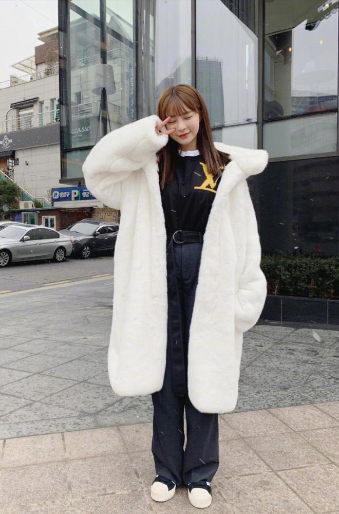 微胖穿不出好身材？选对衣服搭配，这样穿显瘦又气质