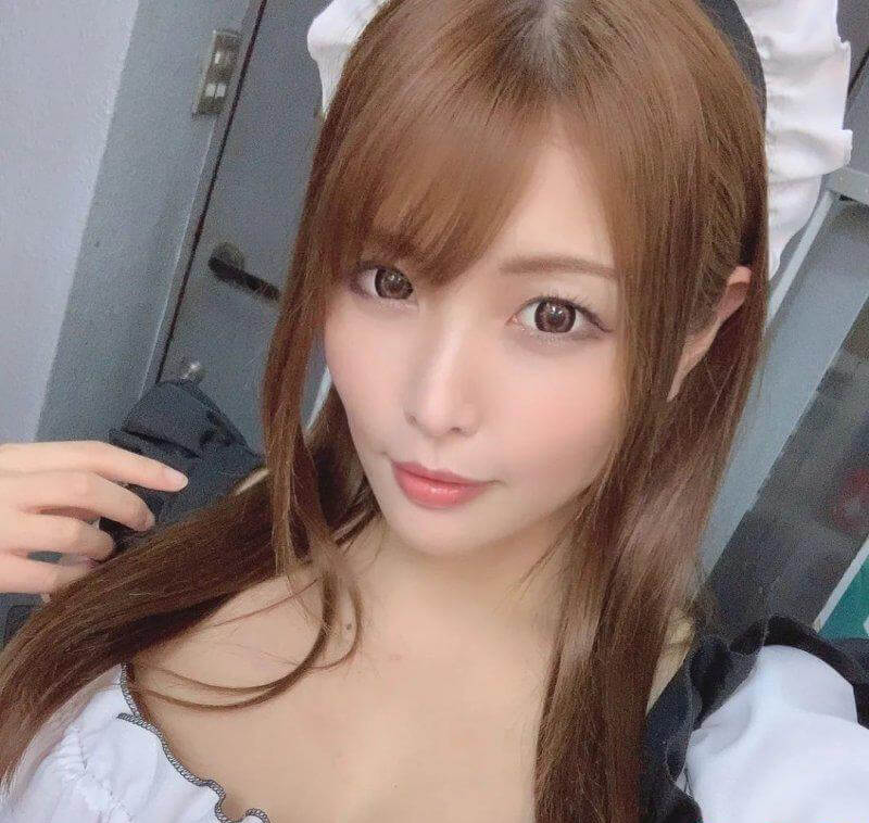 新村あかり(新村朱里):眼熟又迷人的路人角色