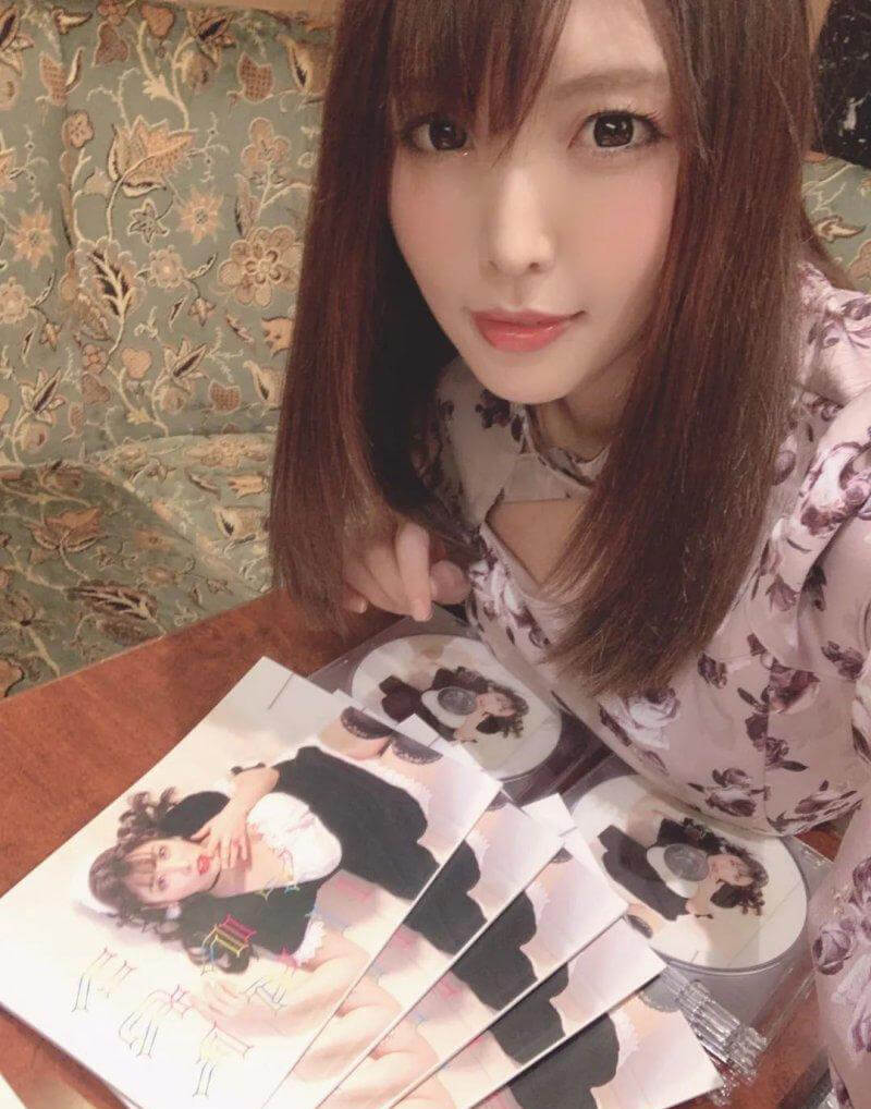 新村あかり（新村朱里）：眼熟又迷人的路人角色