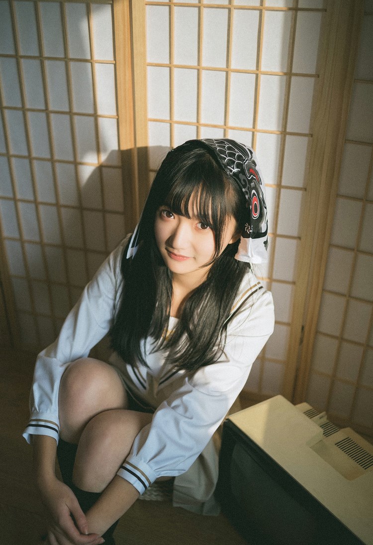 一回家狗狗就要上我 养一只宠物真的好治愈