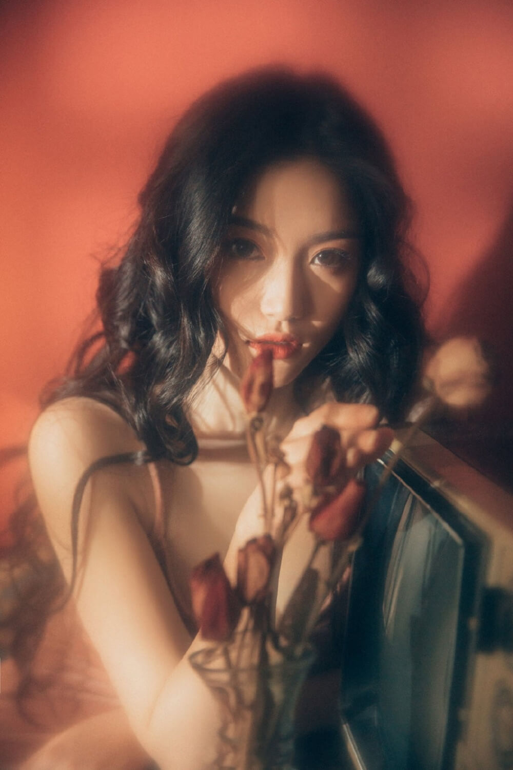 平时看过了现代风的美女,大家是不是感觉有那么一些审美疲劳呢?