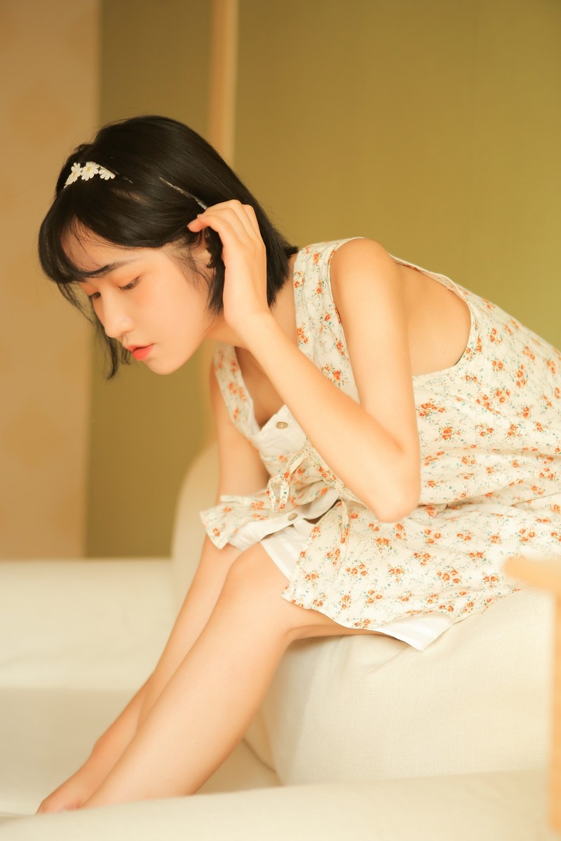 错一道题就被学长插一小时 为了鞋子我和他反目成仇