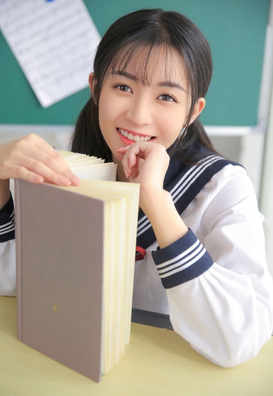 先让爸爸插手两个小时再写作业 这样的做法简直让人无语