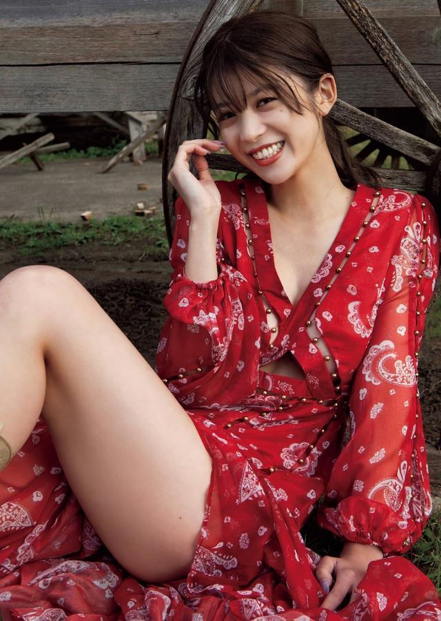 日本美女马场富美加(马场ふみか),长相和身材太完全,完全为拍写真而生