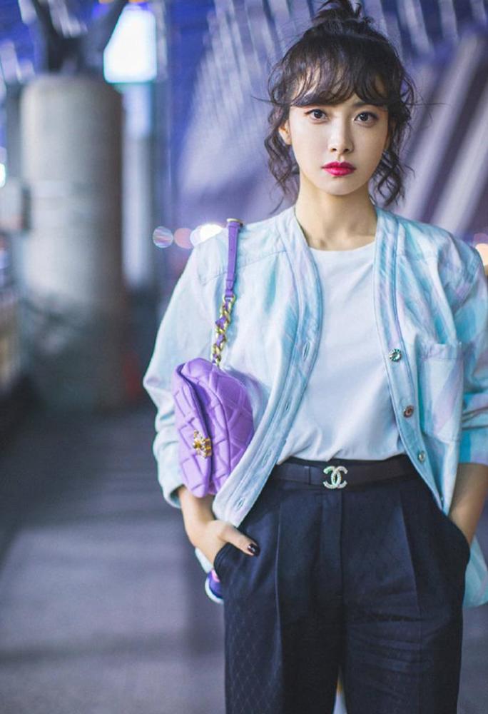 2021年流行“海藻卷”,不仅减龄还显脸小