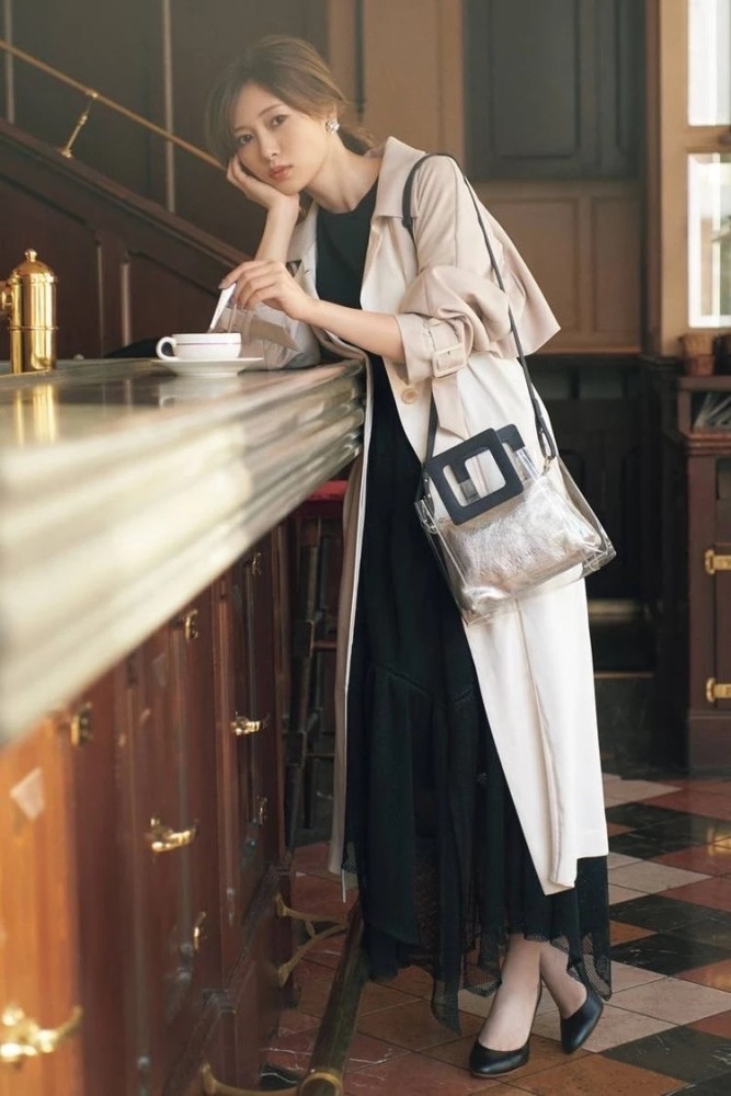 衣服穿对了才漂亮！美女的“日系风”穿搭技巧：让你美到惊艳