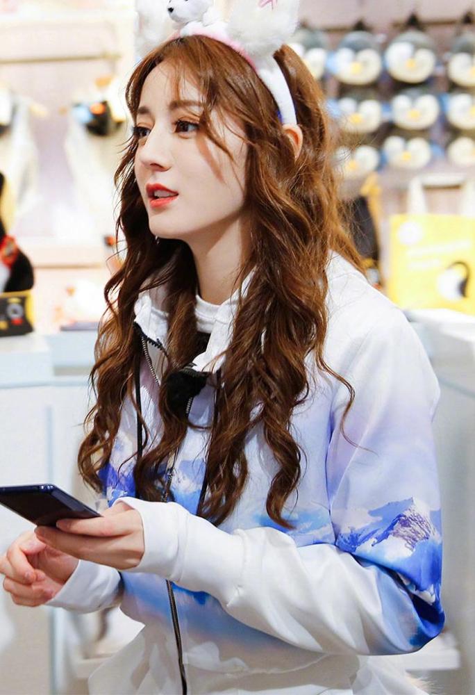 2021年流行“海藻卷”,不仅减龄还显脸小