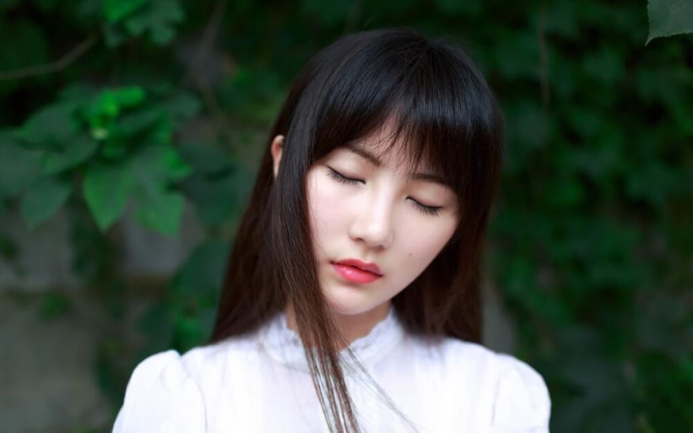 仙气飘飘的清纯白裙美少女森女系街拍图片写真集