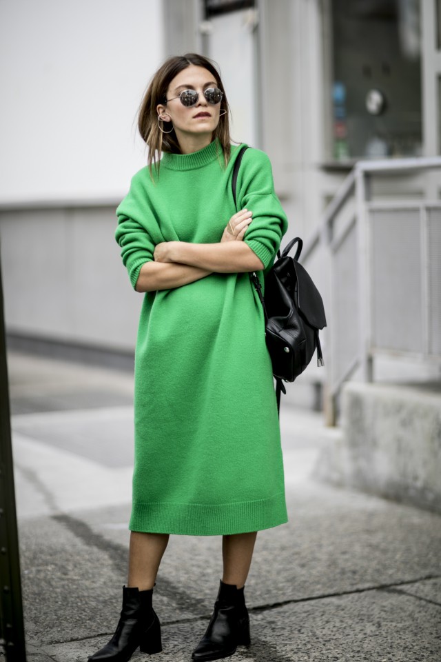 皮肤黑的女生穿什么颜色衣服好 这五个适合黄黑皮肤女孩的色彩