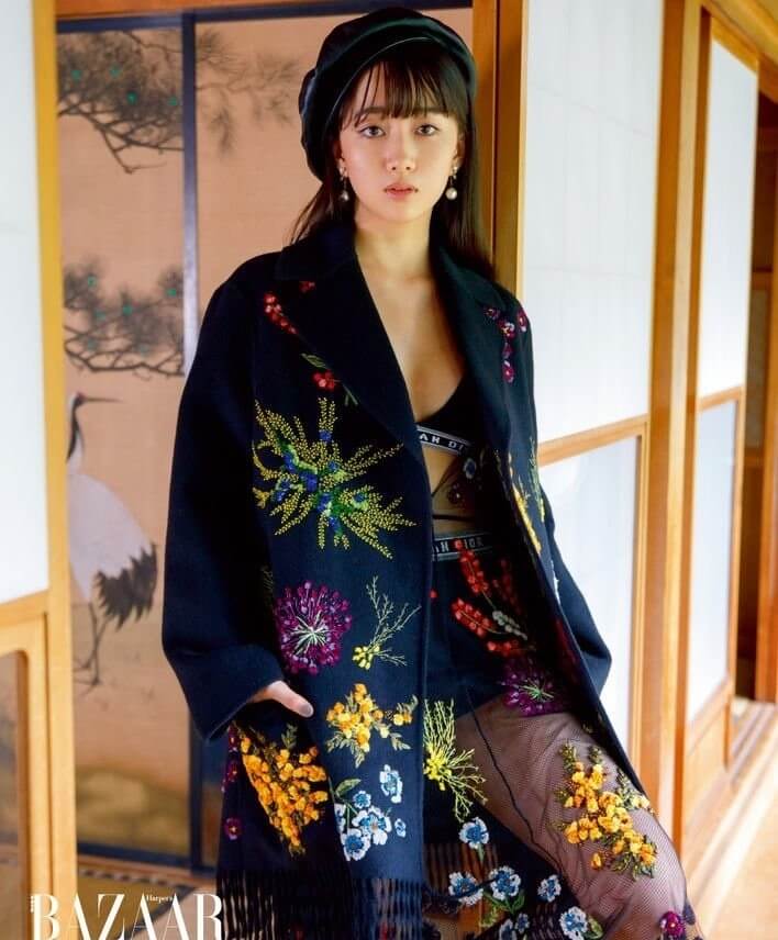 日本美女明星木村心美时尚复古写真图片集