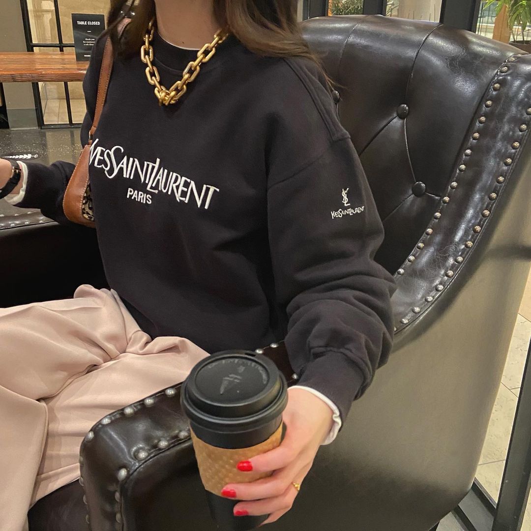 名牌卫衣、金属饰品…,这个精致的日本女生Kei,是每个女孩的穿搭范本