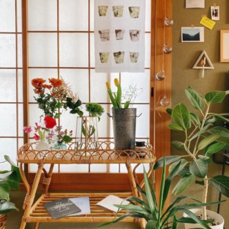 日本女孩和狗儿的乡间生活，实践我们理想中的惬意日常时光