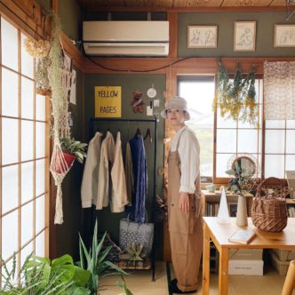 日本女孩和狗儿的乡间生活，实践我们理想中的惬意日常时光