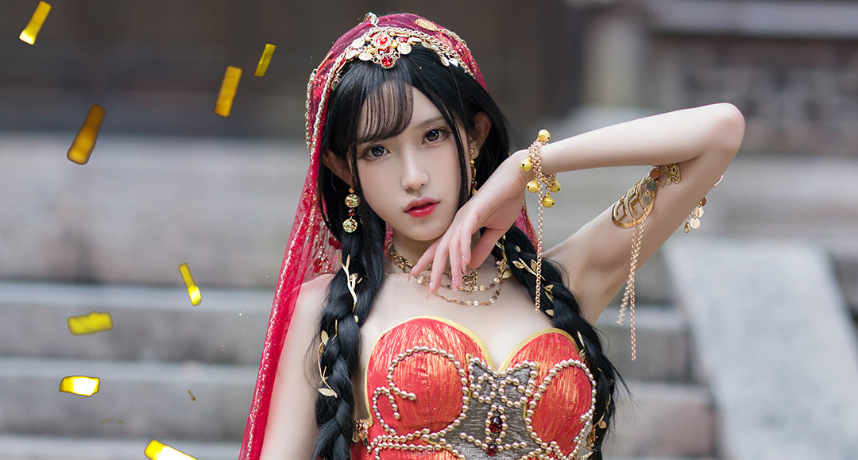 腐团儿cosplay《航海王》蛇姬再次走红