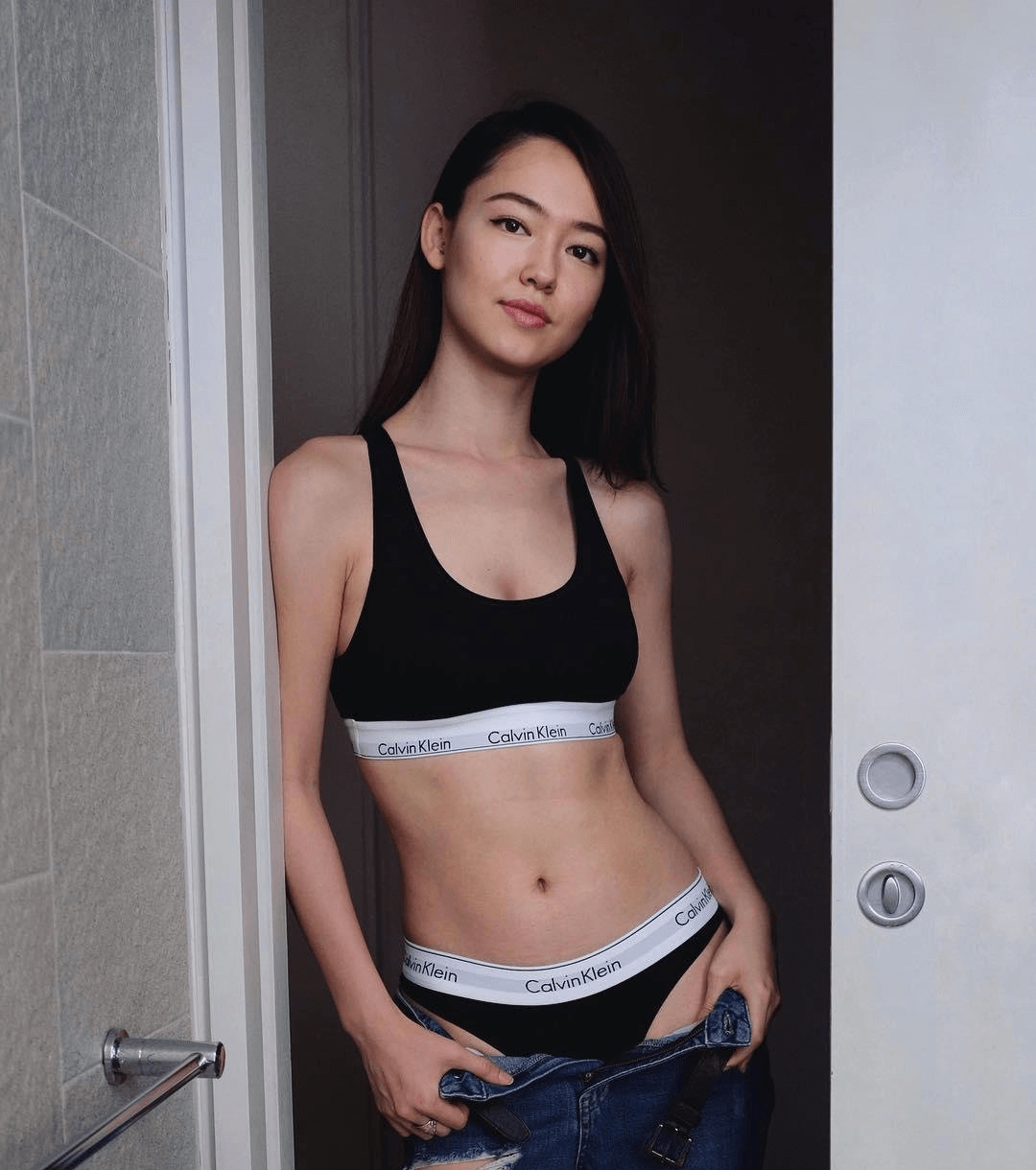 身材脸蛋都巨好看的Fiona Fussi(智欣)