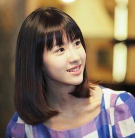 从“校花”进阶成“毯星”,陈都灵的气质网红做梦也整不出来