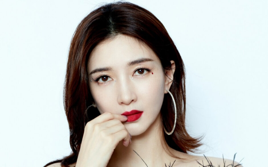 优雅美女明星江疏影美艳性感图片