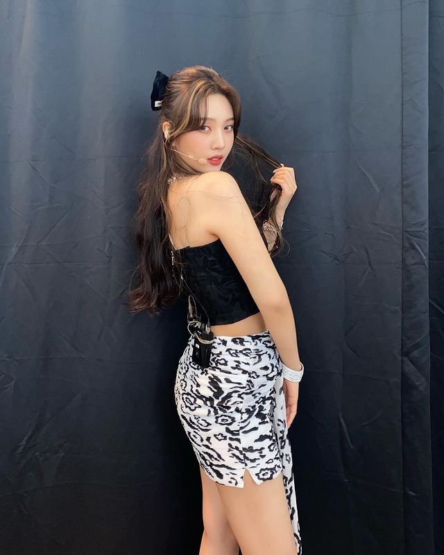 曾因Irene想放弃当艺人、被批不适合女团,Red Velvet最百变的Joy终于Solo出道