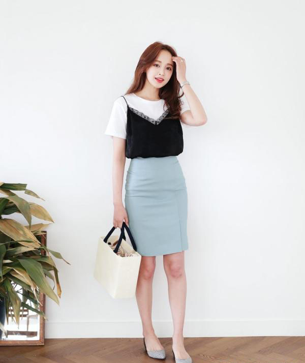 高腰短裙搭配什么上衣好看 适合高腰短裙的上衣