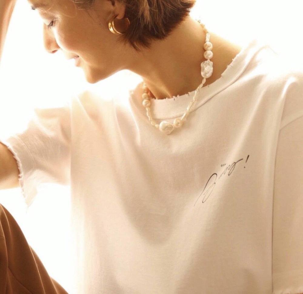 还在为了年华逝去而日夜忧叹吗?赶紧学学日本大龄模特穿搭秘密吧