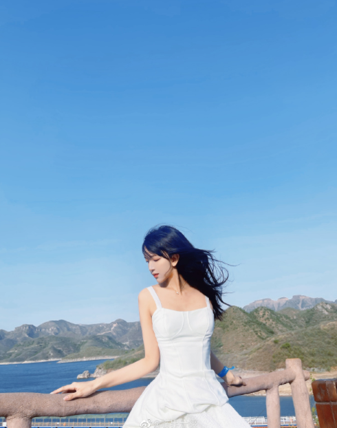 富婆千金二选一?抖音第一网红临界十缨出C,网友:我要美少女!