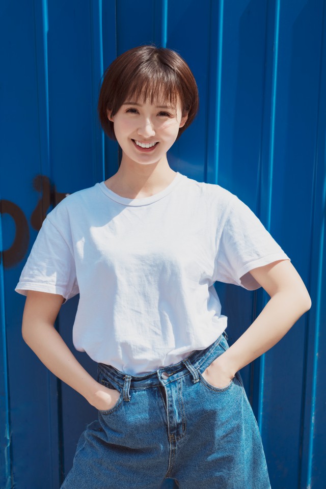 牛仔裤怎么搭配上衣好看 夏天牛仔裤怎么穿好看又显瘦