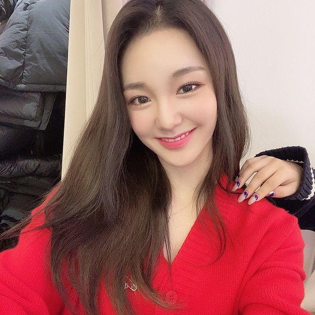 历代级神颜出现继承者？第4个Irene相似颜女团成员，连粉丝都喜欢