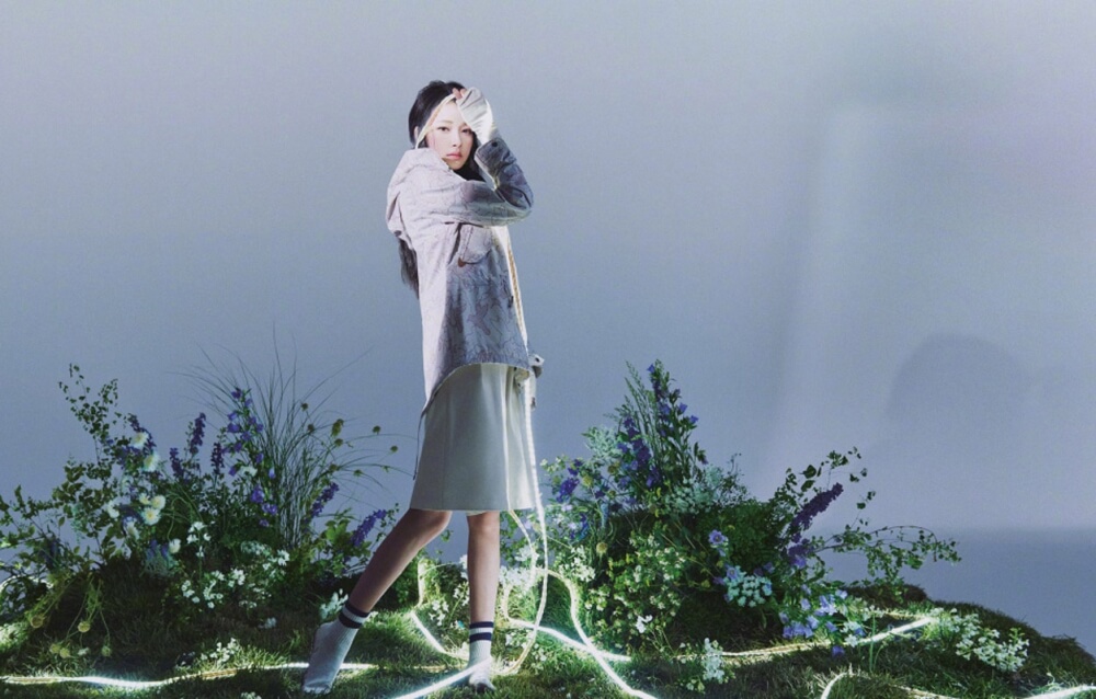 森系风格怎么搭？学孙怡杂志封面大片扮演花间精灵