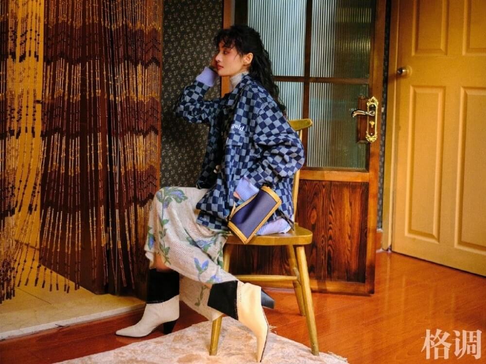 繁杂复古潮流秋冬怎么穿 学郑爽时尚杂志图片