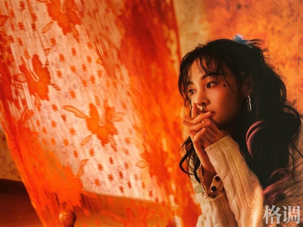 繁杂复古潮流秋冬怎么穿 学郑爽时尚杂志图片