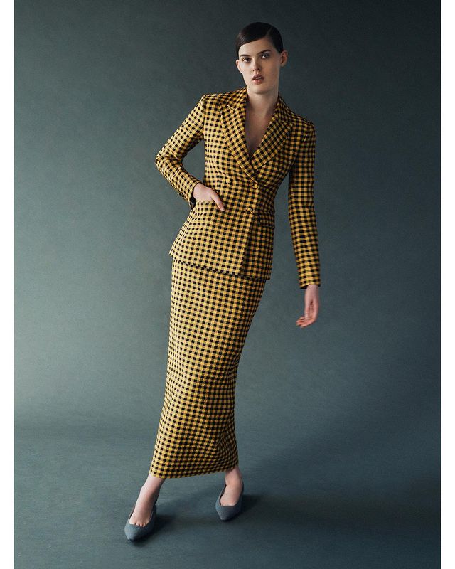 2022早春服装报导:满载50年代末气息,Emilia Wickstead充满乐趣的复古服装