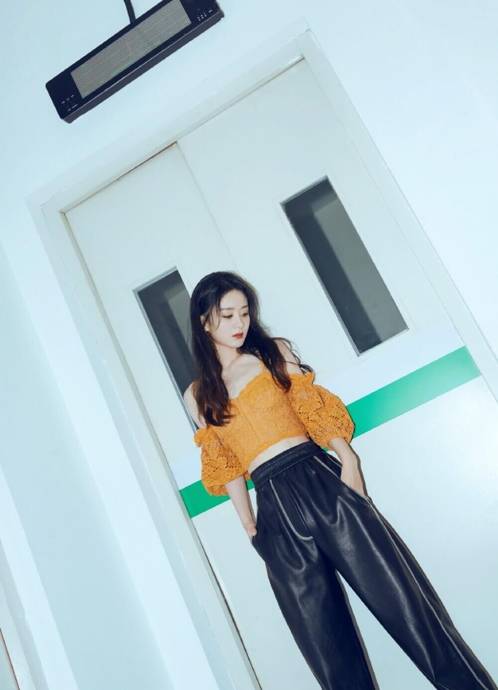 金鹰女神赵丽颖夏日甜酷风写真图片